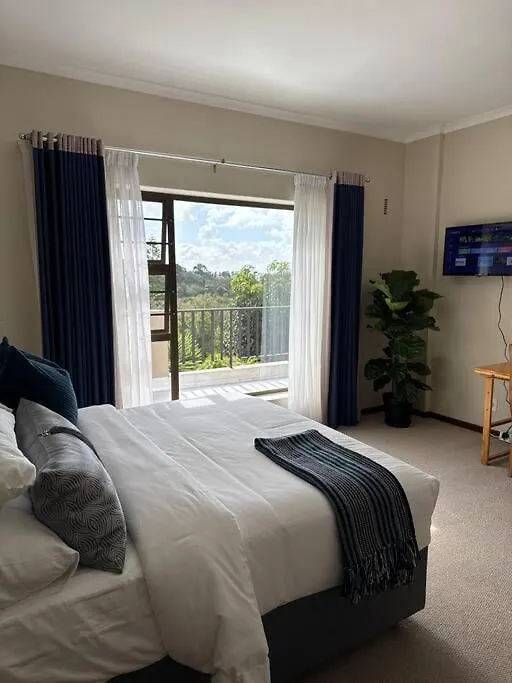B Shocked Manor - Lux Suites Cape Town