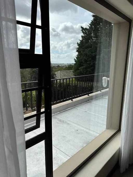 Tatil Evi B Shocked Manor - Lux Suites Cape Town