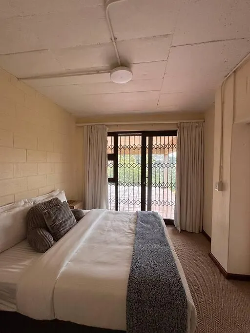 Tatil Evi B Shocked Manor - Lux Suites Cape Town