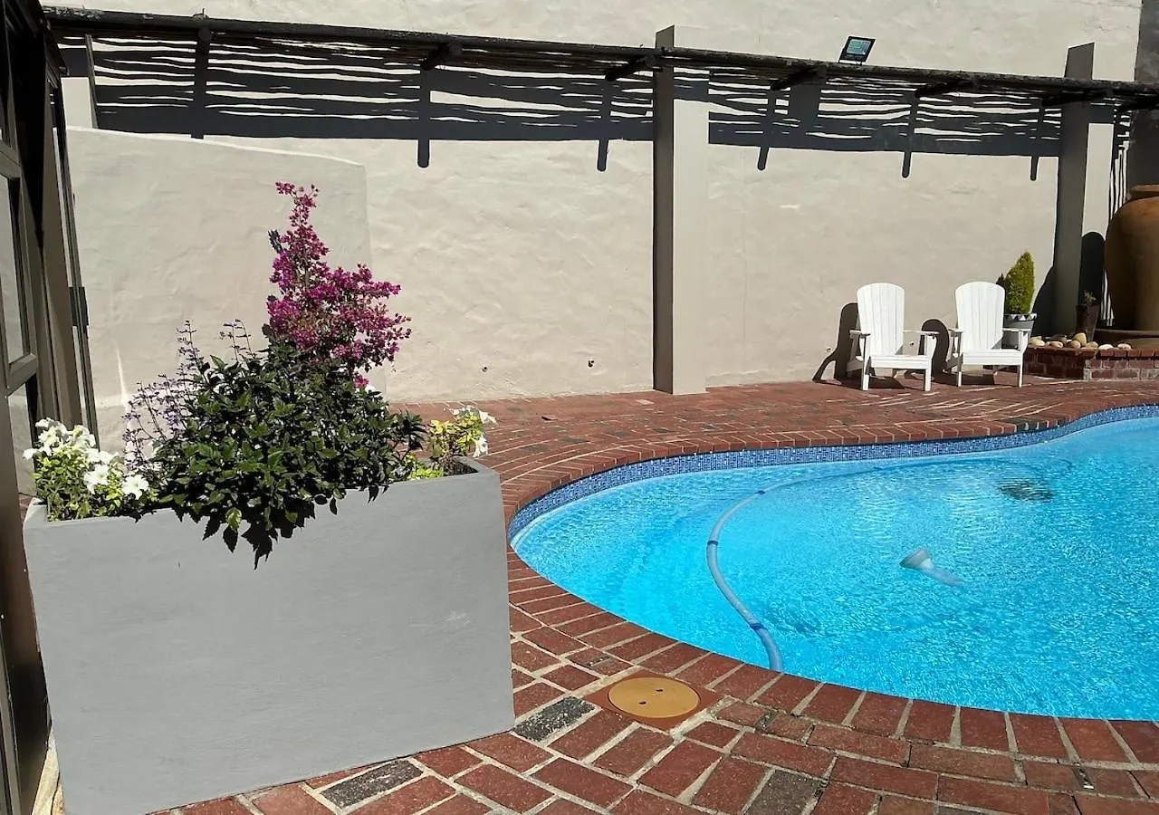 B Shocked Manor - Lux Suites Cape Town 0*,